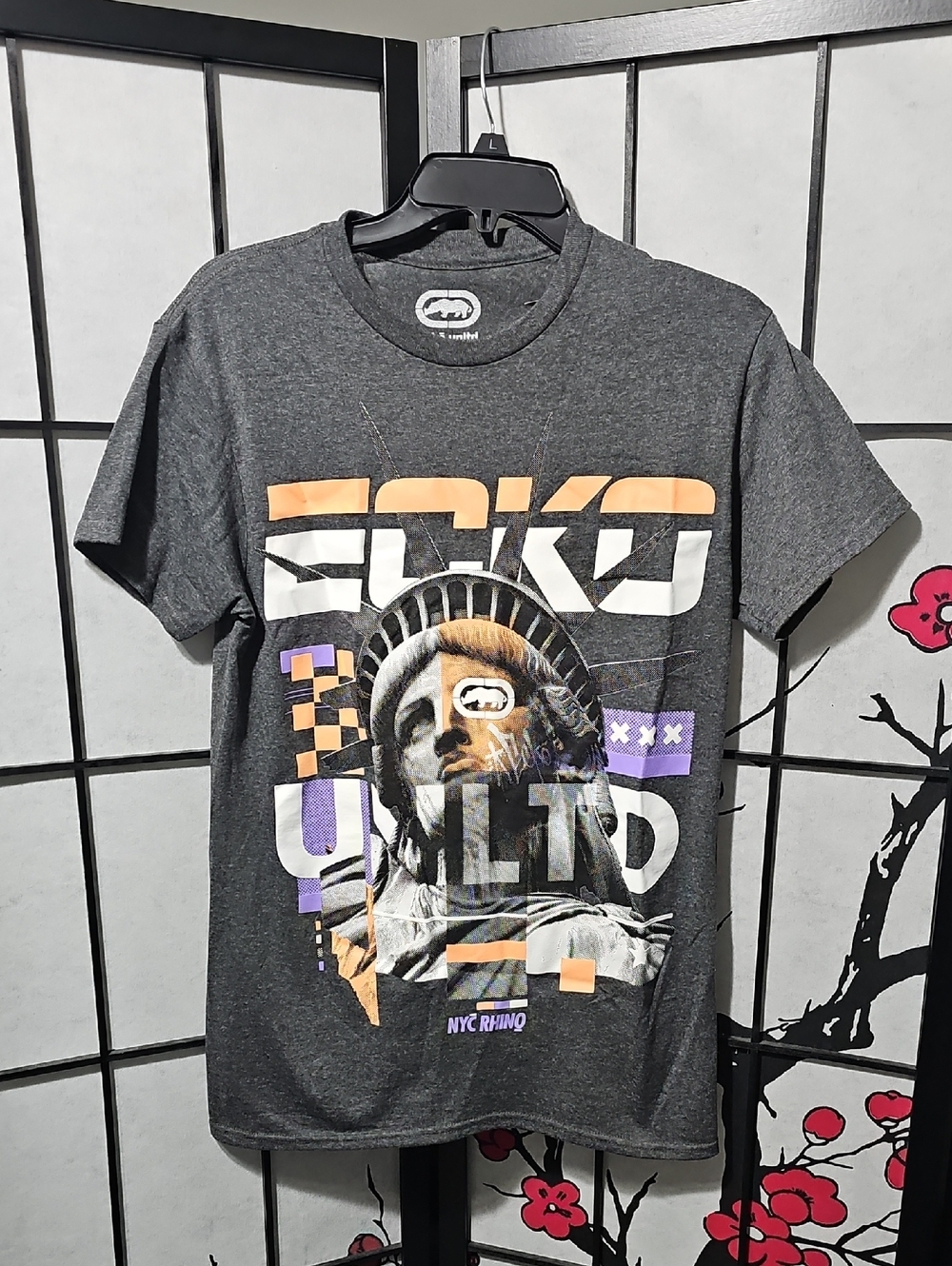 Ecko Rhino Graphic Statue Of Liberty Rhino Shirt Size Small New